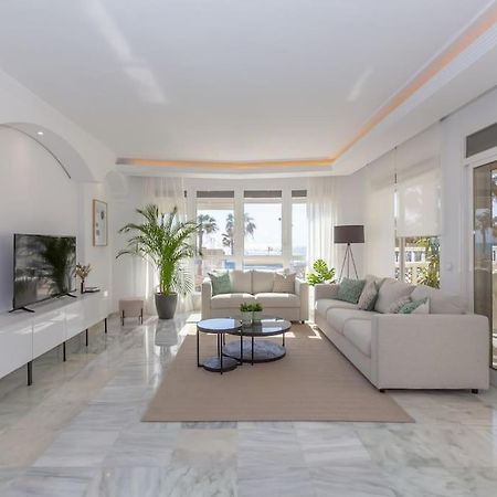 Eden Costa Lago Primera Linea De Mar Τορρεμολίνος Εξωτερικό φωτογραφία