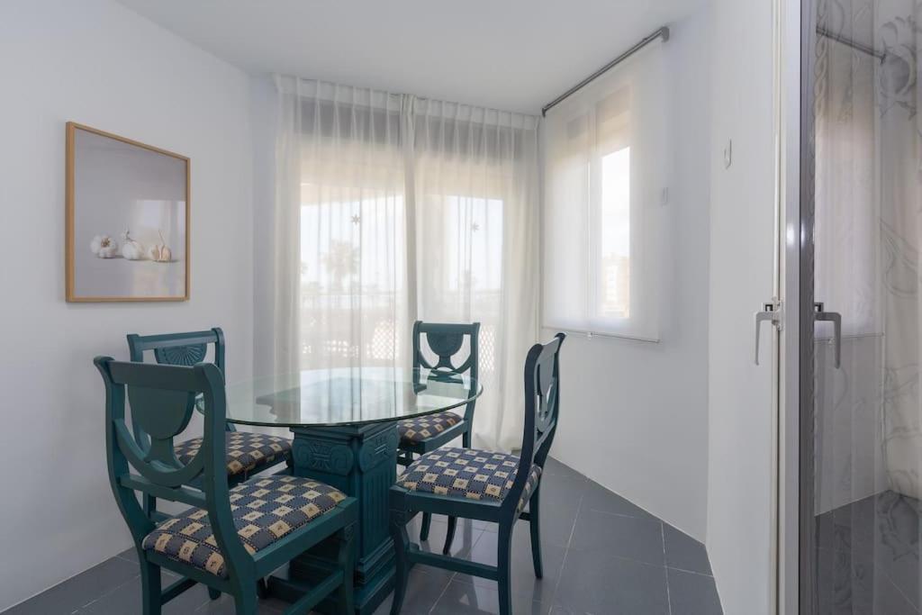 Eden Costa Lago Primera Linea De Mar Τορρεμολίνος Εξωτερικό φωτογραφία