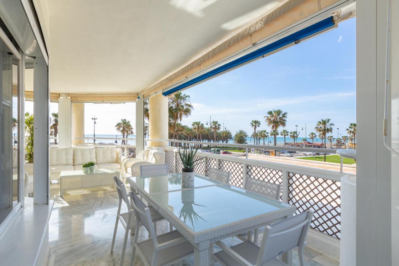 Eden Costa Lago Primera Linea De Mar Τορρεμολίνος Εξωτερικό φωτογραφία